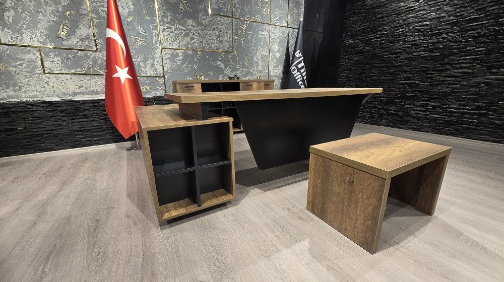 X Ayaklı Masa Takımı